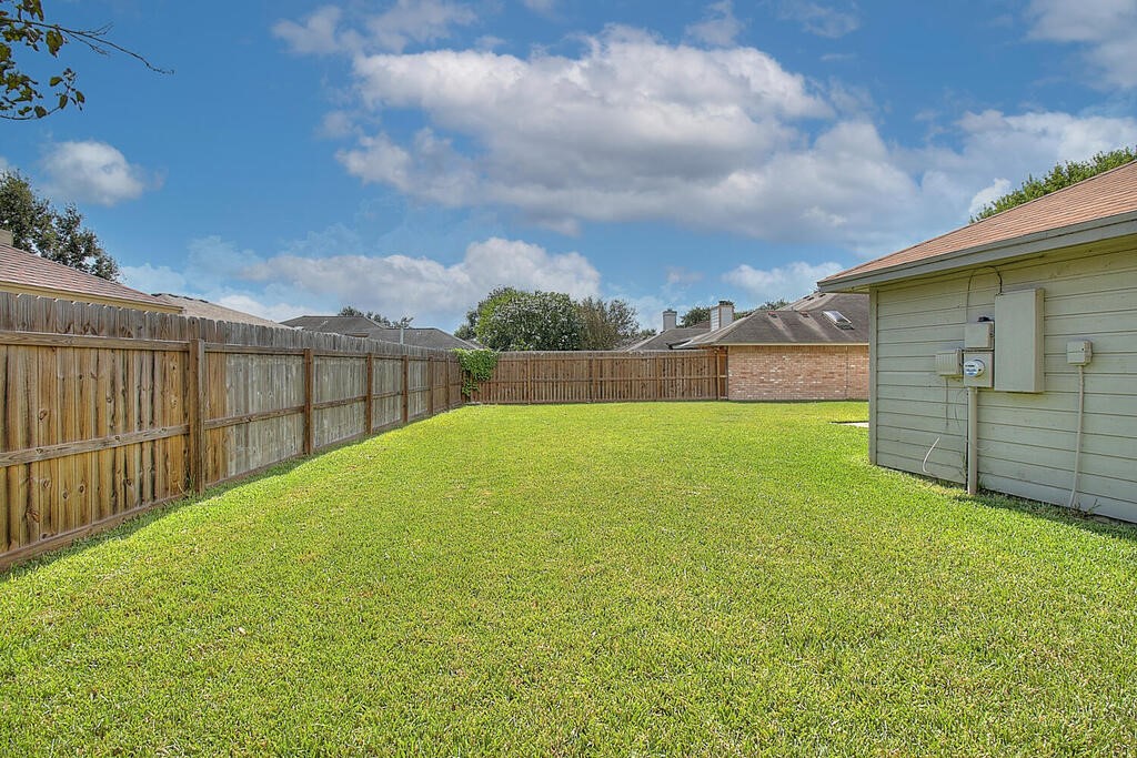 6226 Brockhampton St Property Photo 40