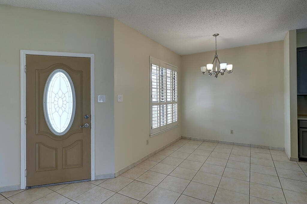 7126 Windbrook Property Photo 14