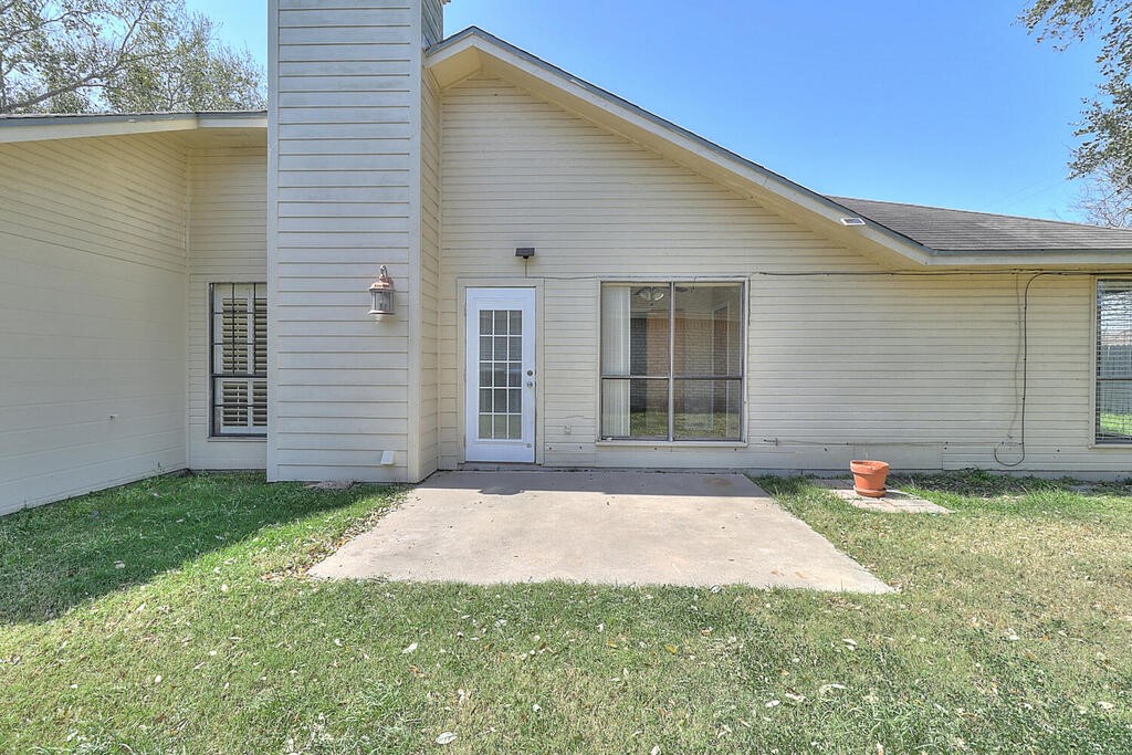 7126 Windbrook Property Photo 36