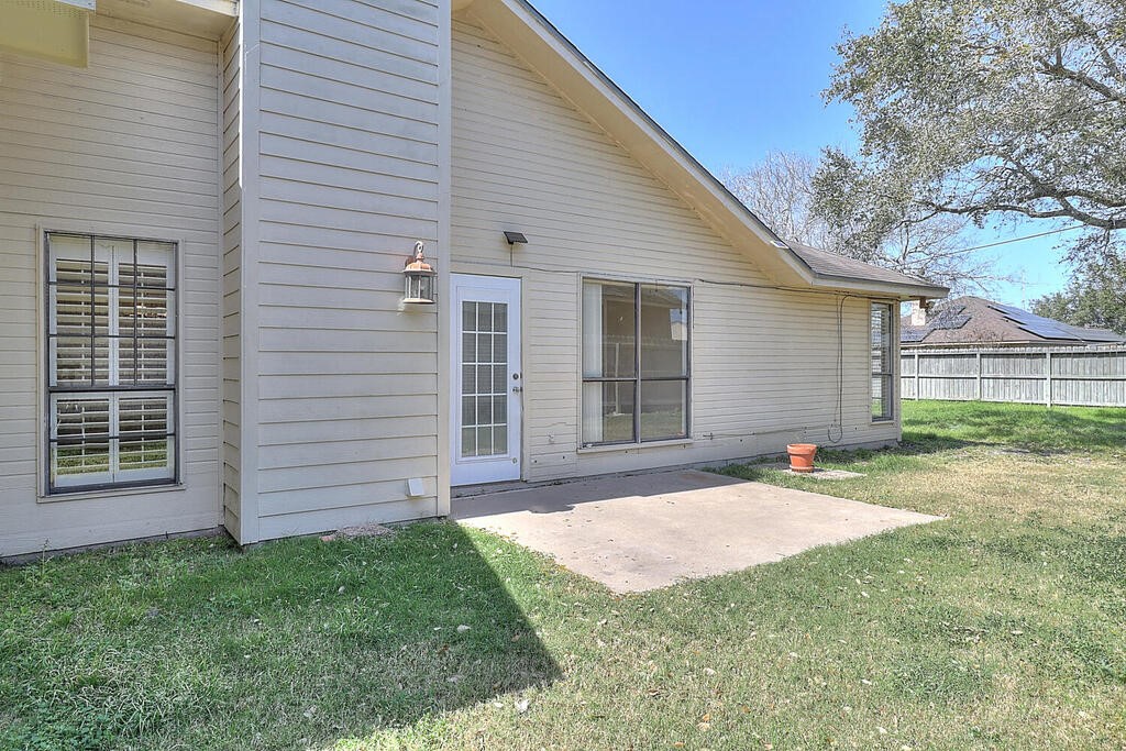 7126 Windbrook Property Photo 37