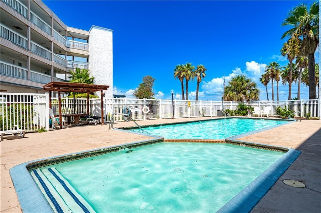 3938 Surfside Blvd 2314 Property Photo 24