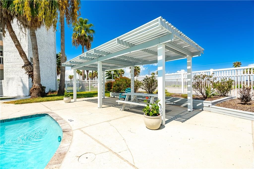 3938 Surfside Blvd 2314 Property Photo 25