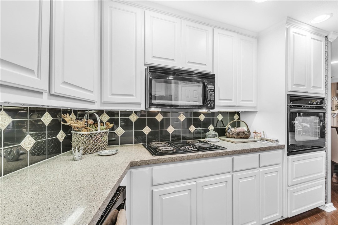 823 S Water St 6a And 6g Property Photo 16