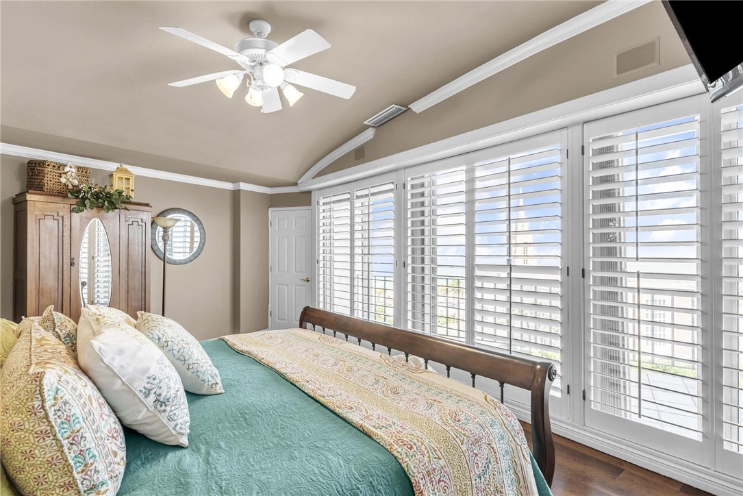 823 S Water St 6a And 6g Property Photo 19