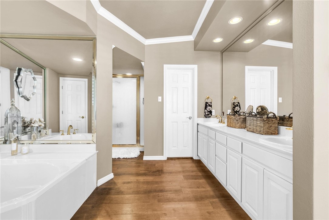 823 S Water St 6a And 6g Property Photo 21