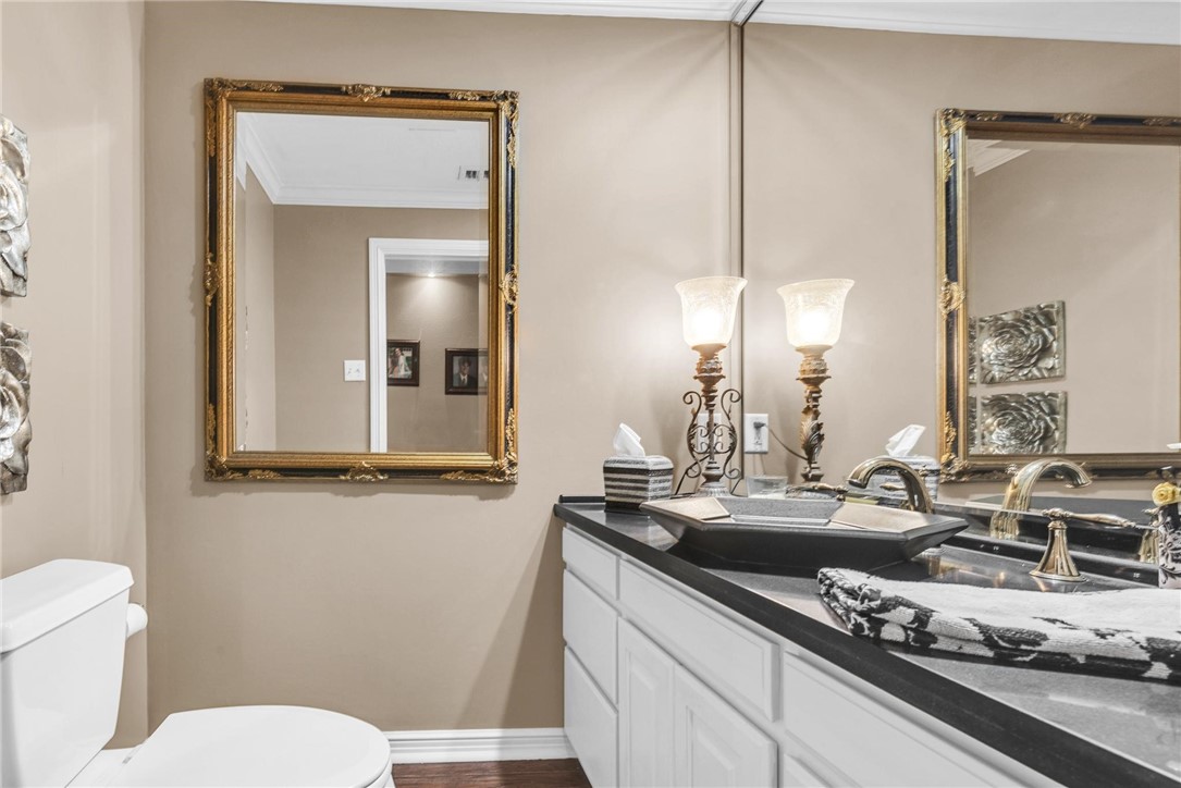 823 S Water St 6a And 6g Property Photo 22