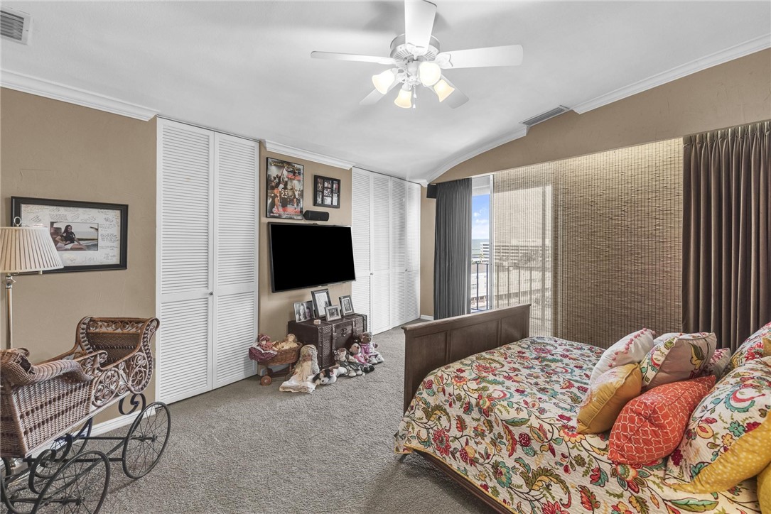 823 S Water St 6a And 6g Property Photo 24