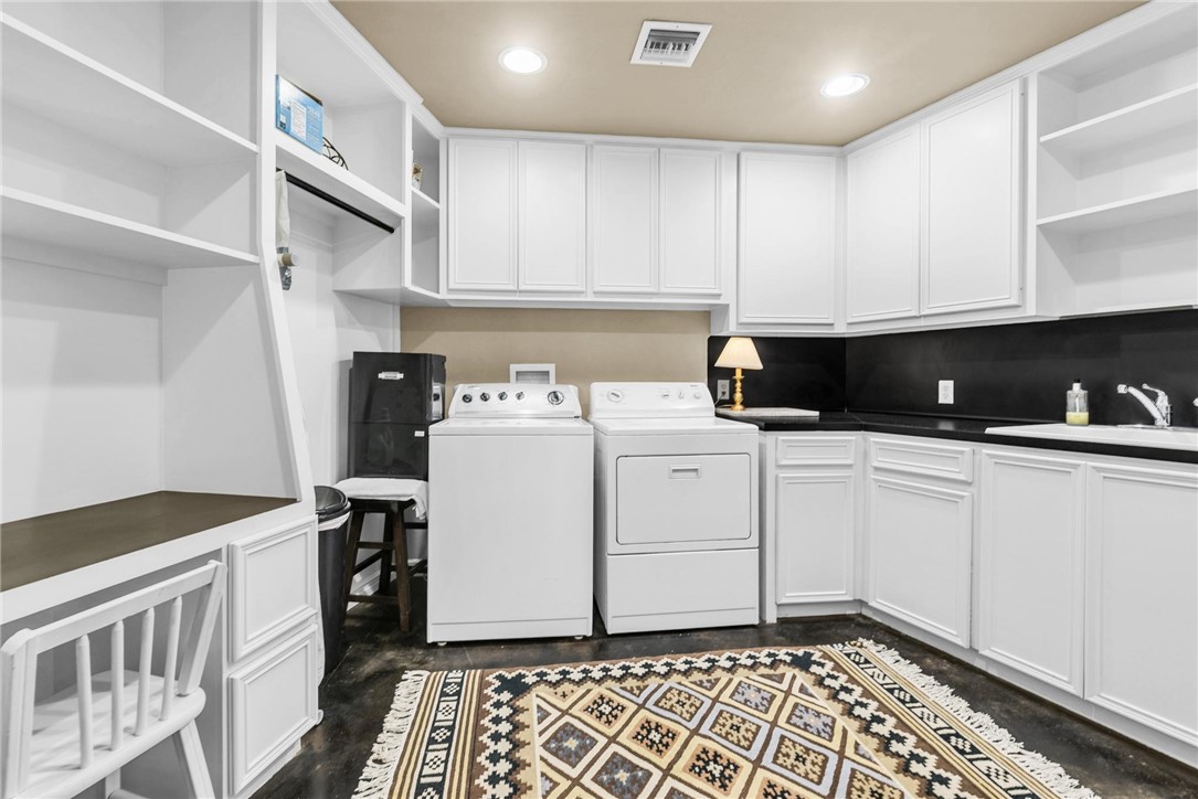 823 S Water St 6a And 6g Property Photo 28