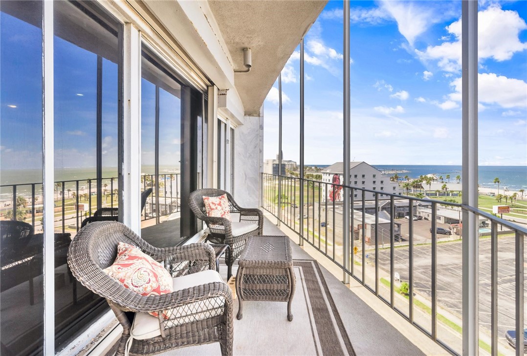 823 S Water St 6a And 6g Property Photo 29