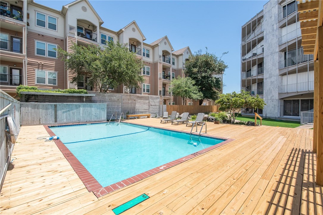 823 S Water St 6a And 6g Property Photo 31