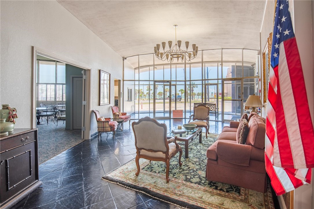 823 S Water St 6a And 6g Property Photo 36