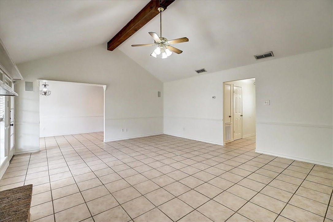 6405 Clairfield St Property Photo 6