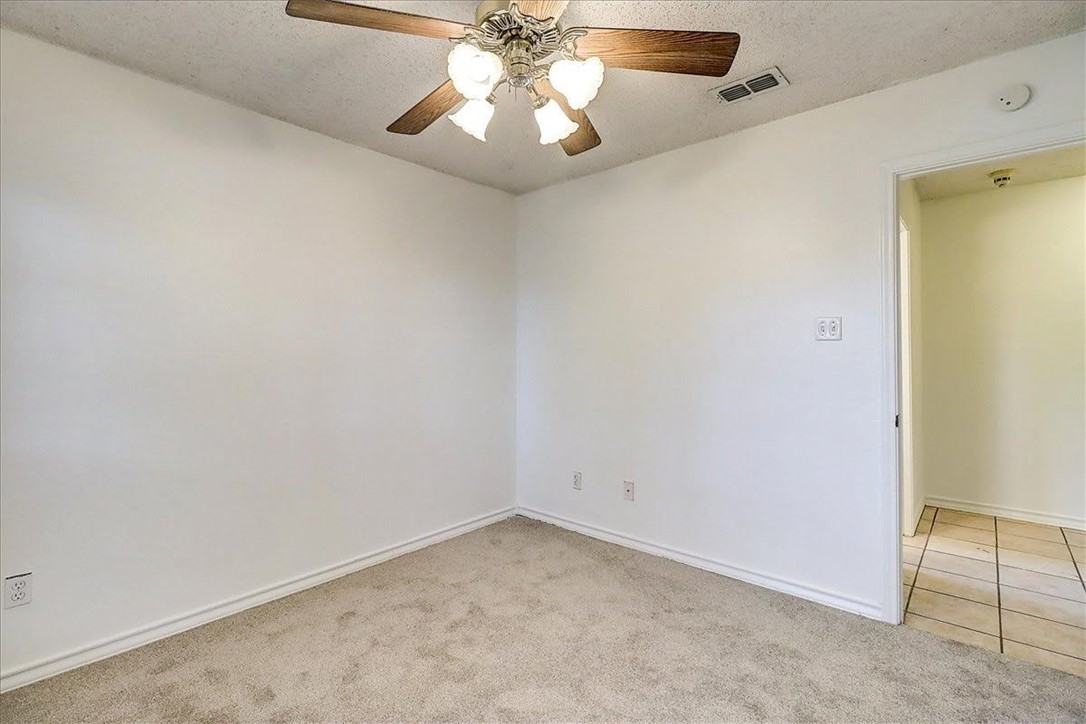 6405 Clairfield St Property Photo 26