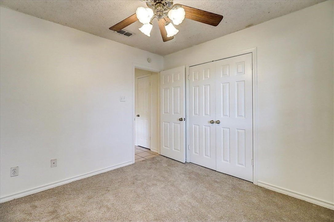 6405 Clairfield St Property Photo 28