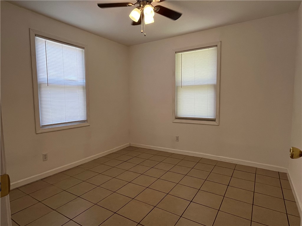 629 Lopez St Property Photo 14