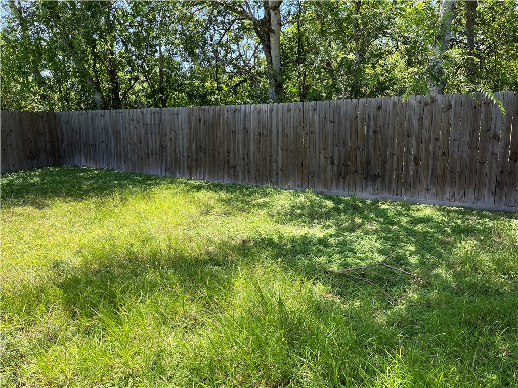 629 Lopez St Property Photo 21