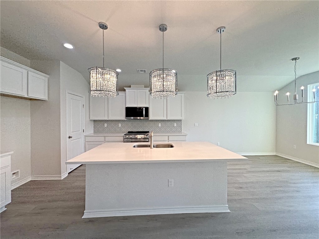 9113 Neesa Dr Property Photo 6