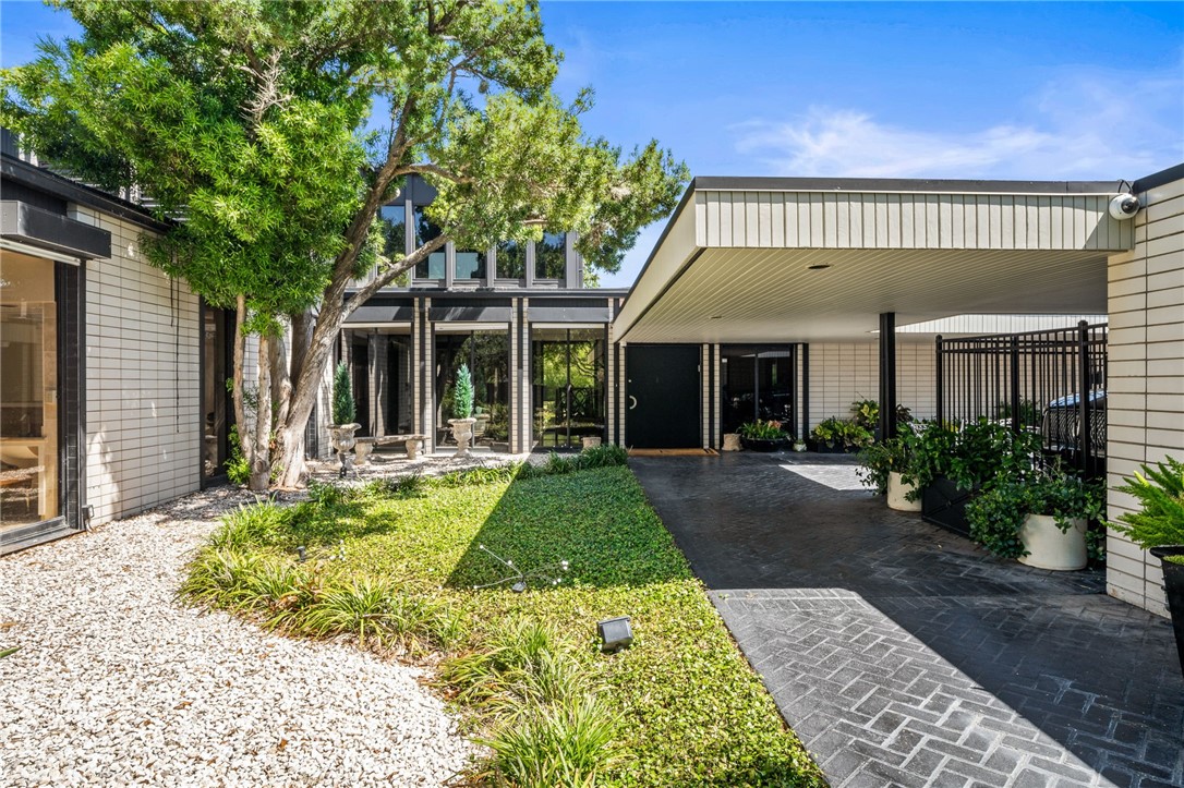 35 Hewit Dr Property Photo 2