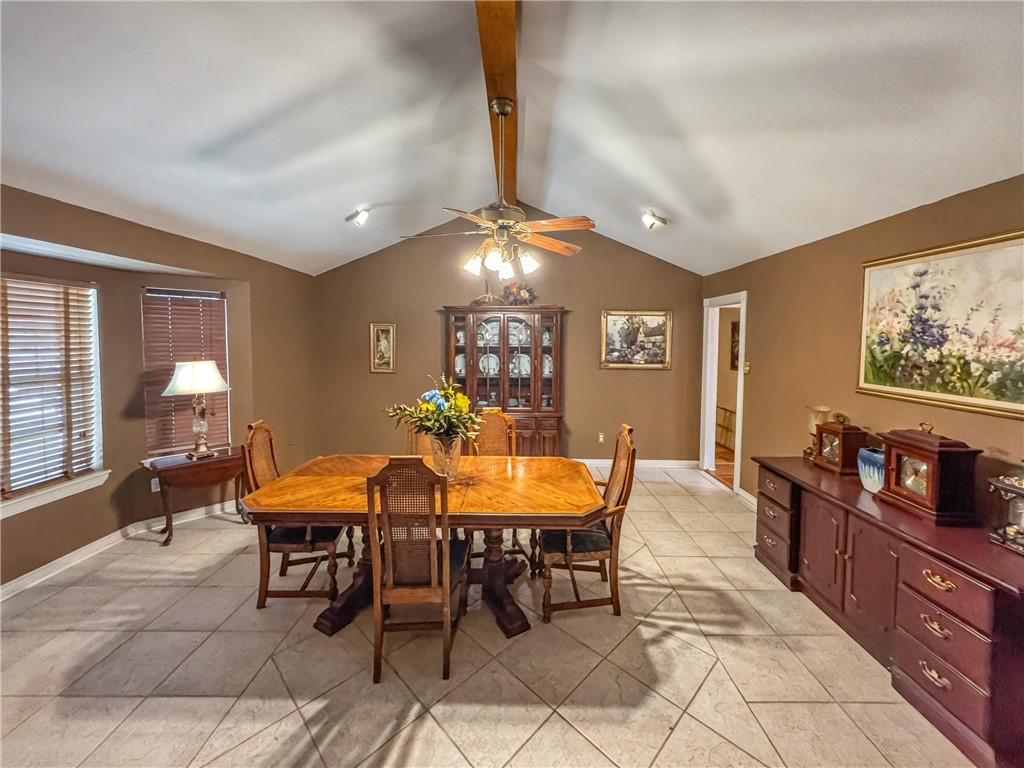 296 County Road 1601 Property Photo 3