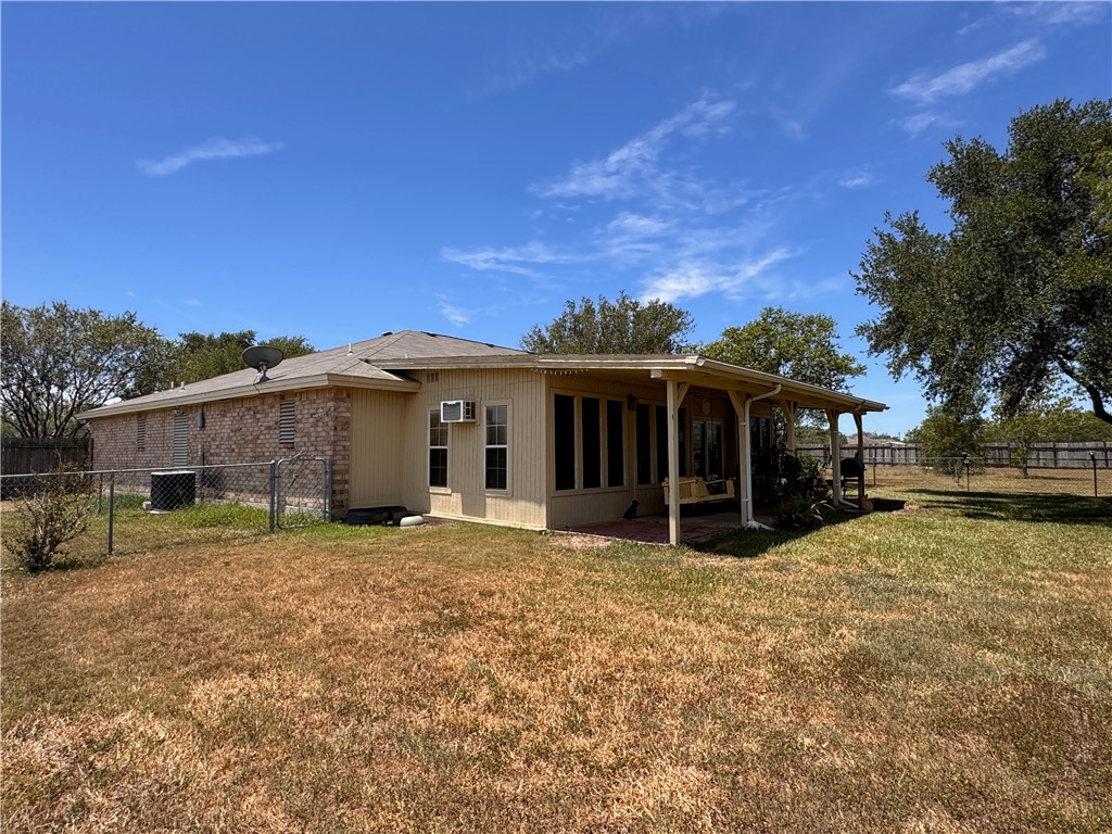 296 County Road 1601 Property Photo 34