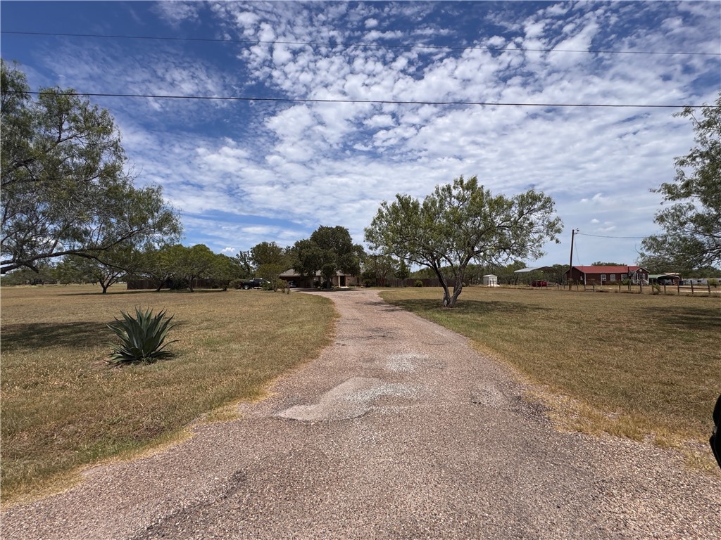 296 County Road 1601 Property Photo 35