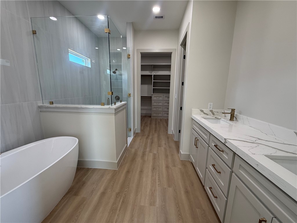 7633 Roman Dr Property Photo 13