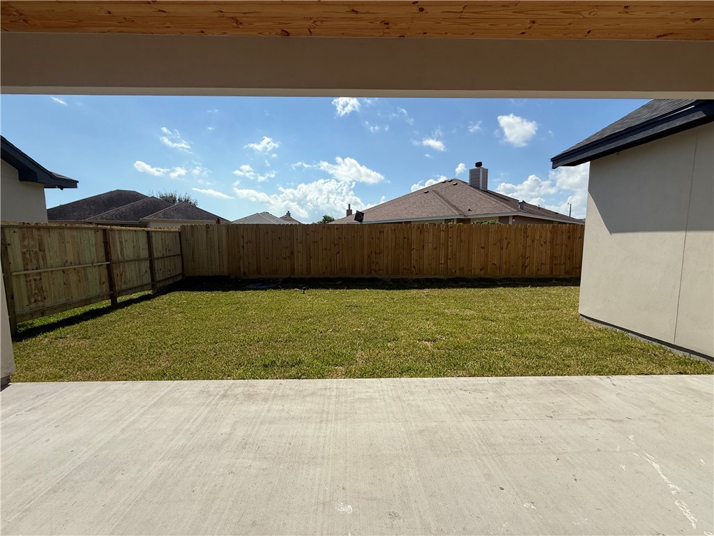 7633 Roman Dr Property Photo 22