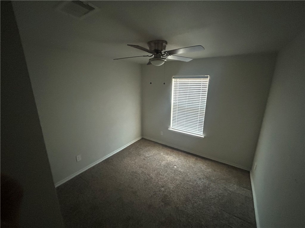 1918 Kentucky Derby Dr Property Photo 8