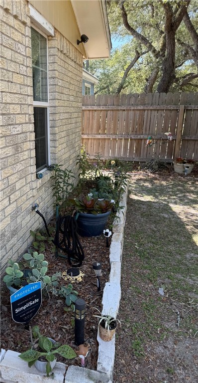 553 S 12th St Property Photo 3