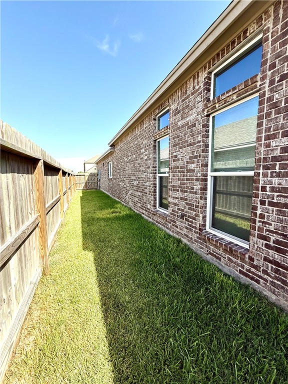 7505 Krypton Dr Property Photo 26