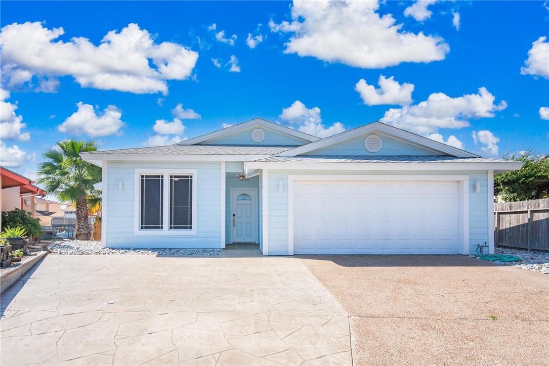 13909 Blackbeard Dr Property Photo 3