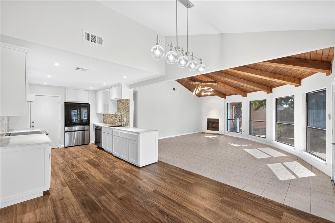 13909 Blackbeard Dr Property Photo 14