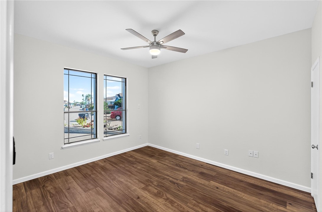 13909 Blackbeard Dr Property Photo 19