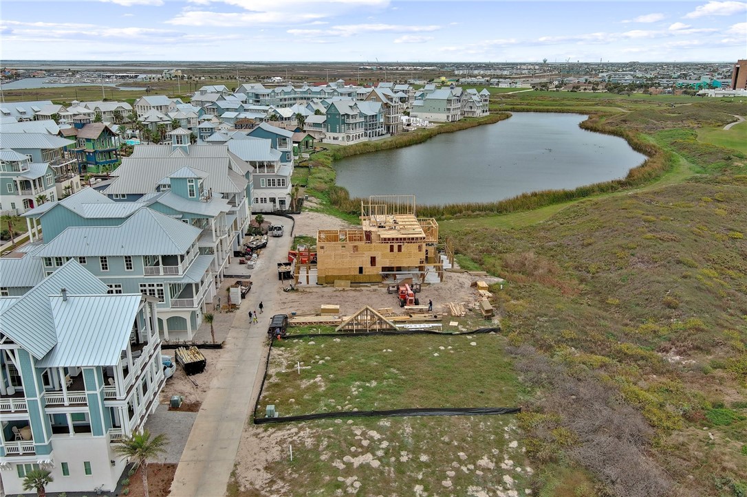 178 Shoregrass Loop Property Photo 1
