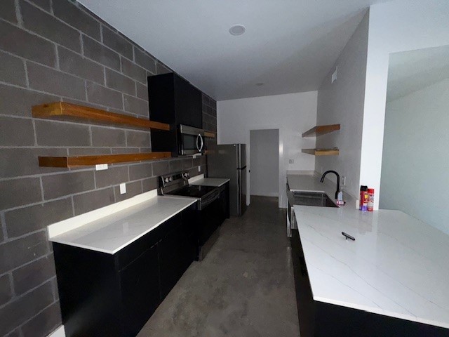 2714 Grace A Property Photo 4