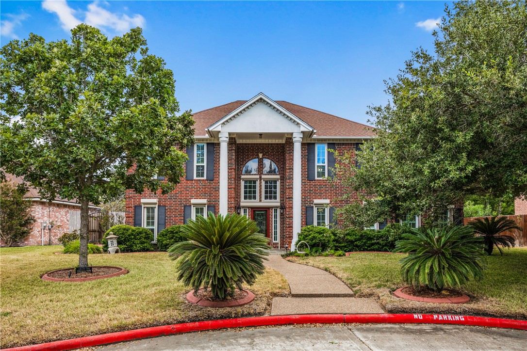 7013 Adcote Dr Property Photo