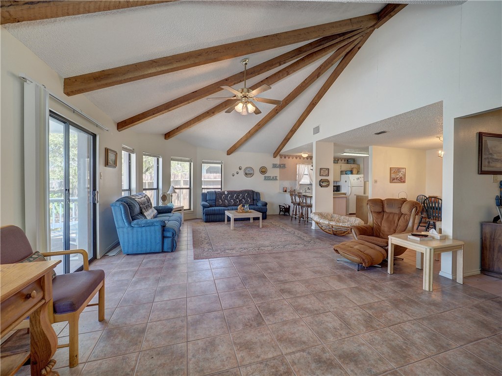 16041 Cuttysark St Property Photo 5