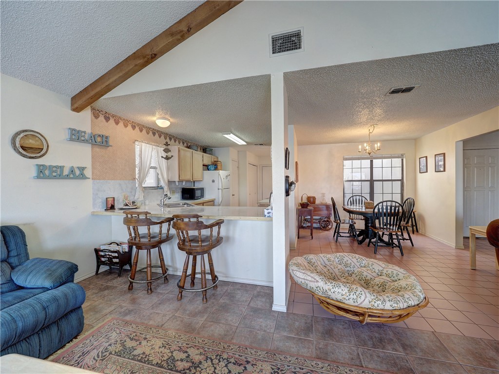 16041 Cuttysark St Property Photo 7