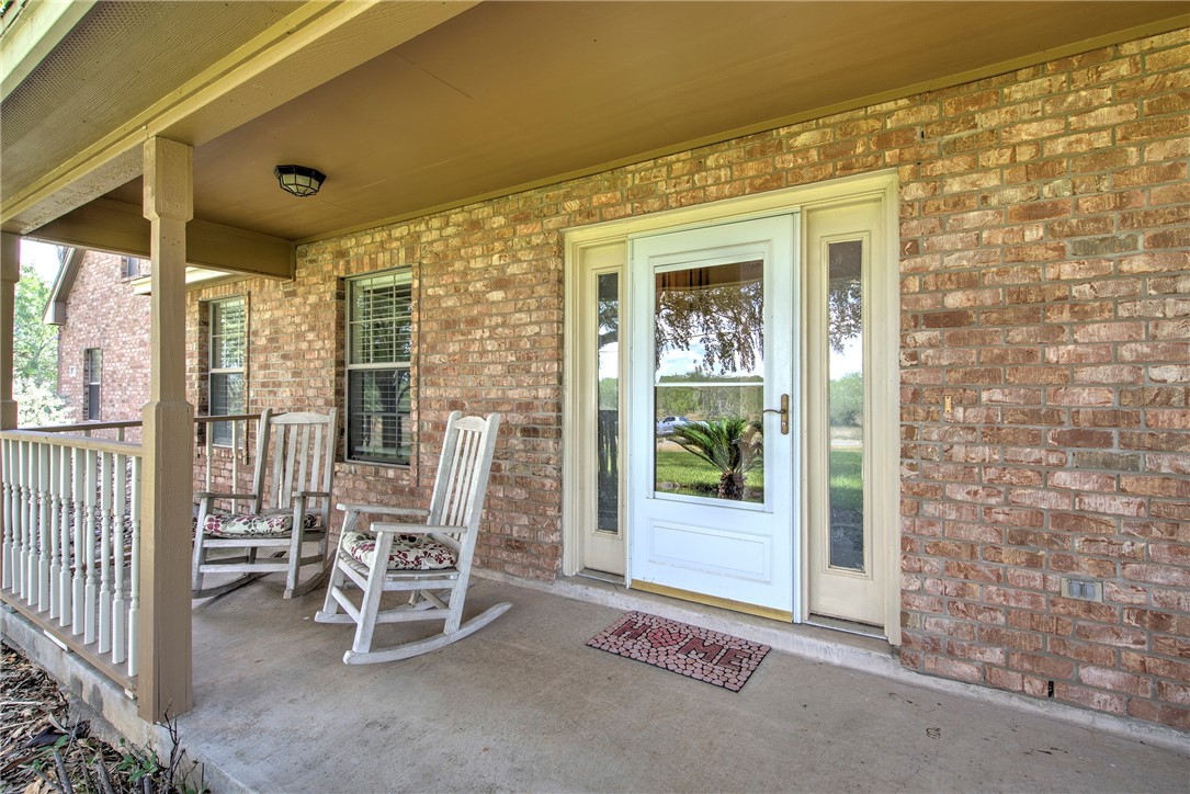 212 House Ave Property Photo 4