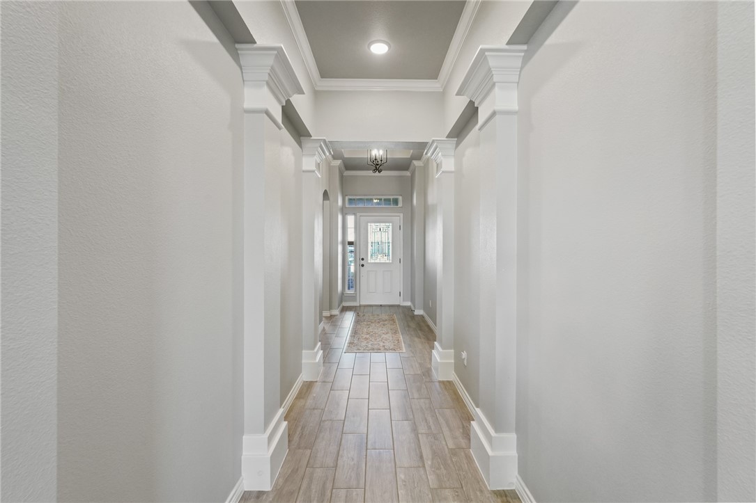 7622 Krypton Dr Property Photo 2