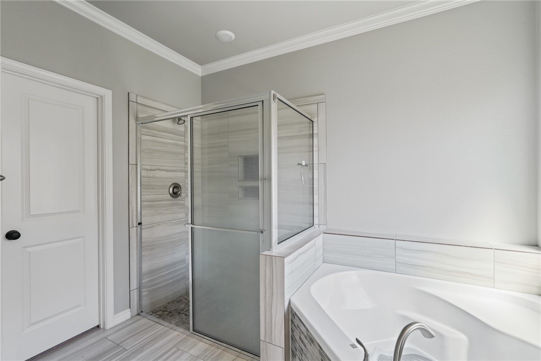 7622 Krypton Dr Property Photo 16