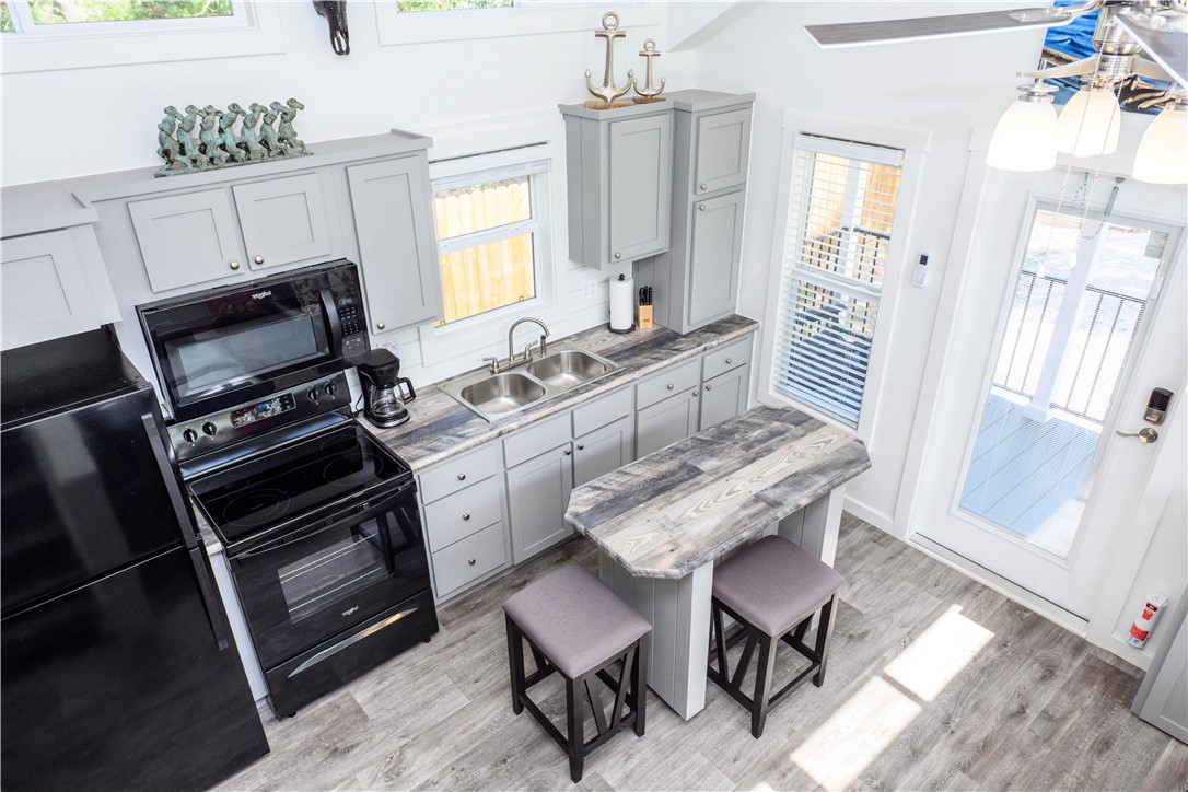 44 Twelfth St Property Photo 30