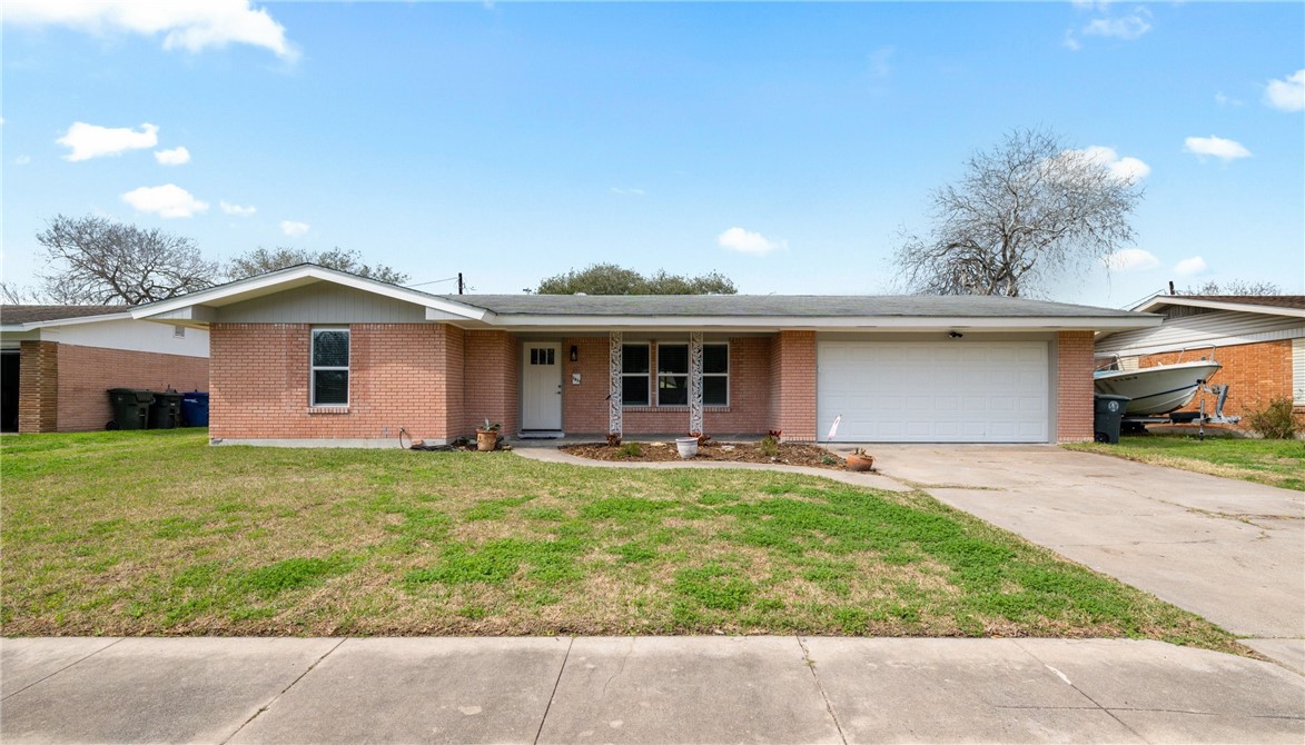 1411 Casa De Oro Dr Property Photo 1