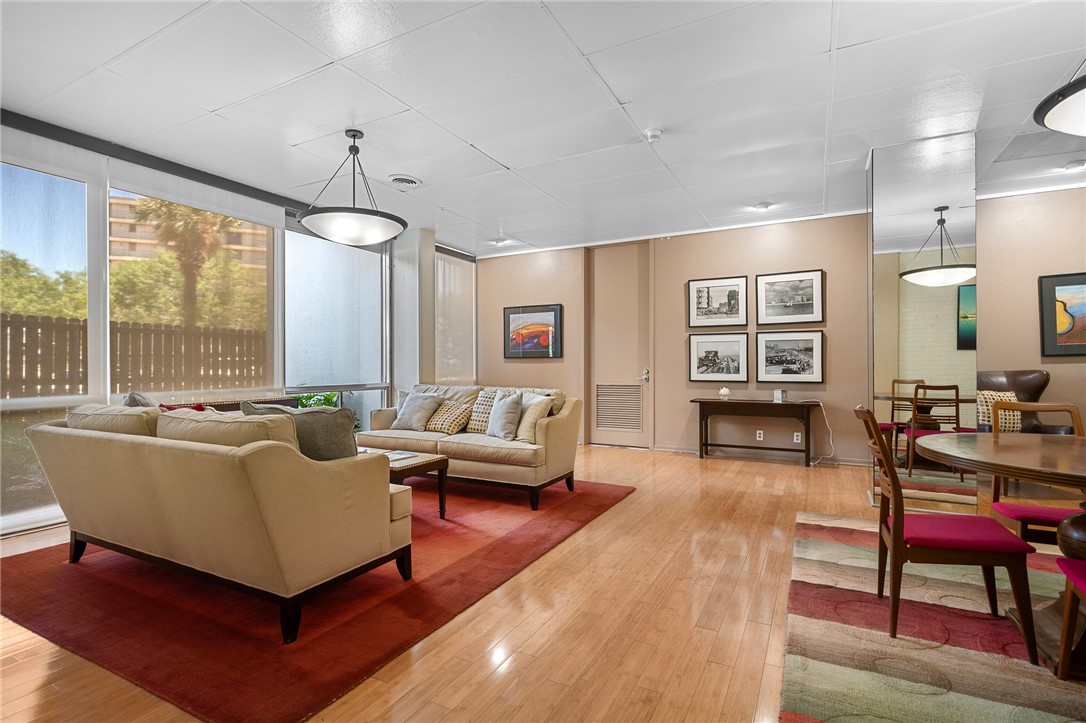 4600 Ocean Dr 602 Property Photo 37