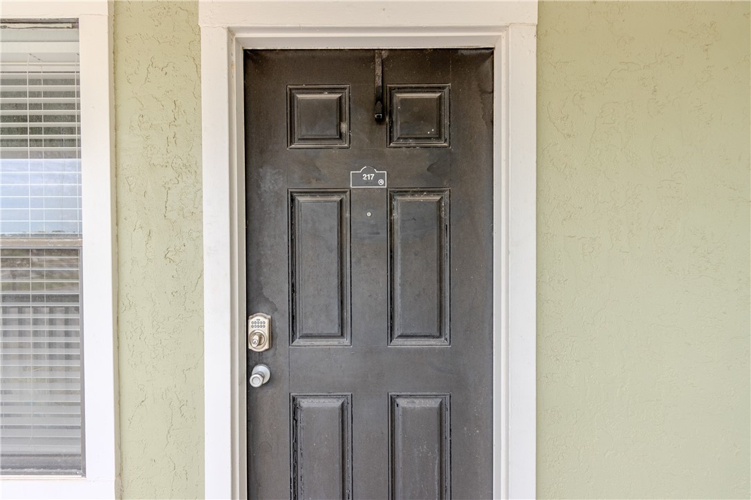 462949 Property Photo 2