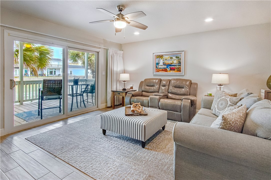 2292 Fulton Beach Road N 402 Property Photo 8