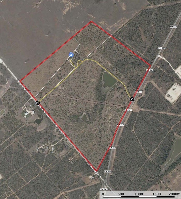 2439 Cr 419 Property Photo 2