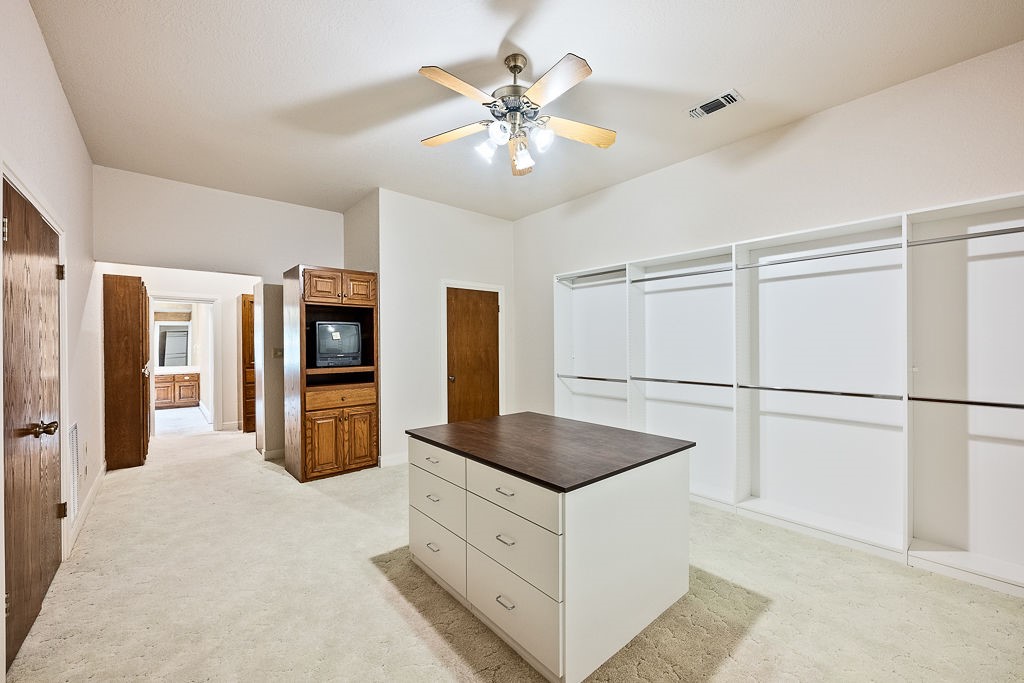 2439 Cr 419 Property Photo 20