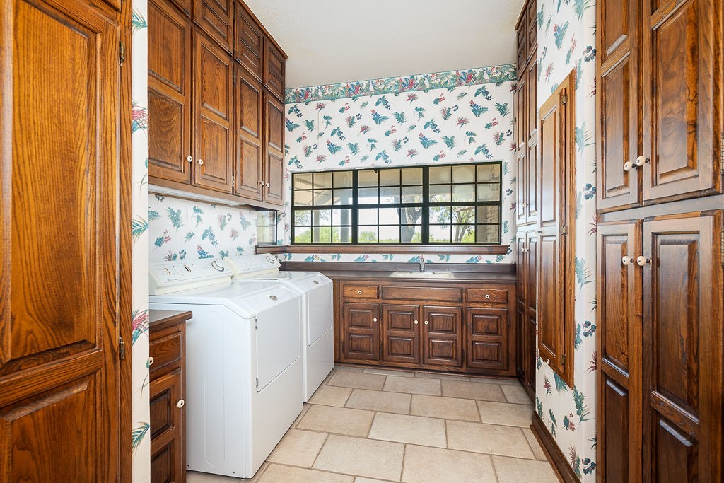 2439 Cr 419 Property Photo 23