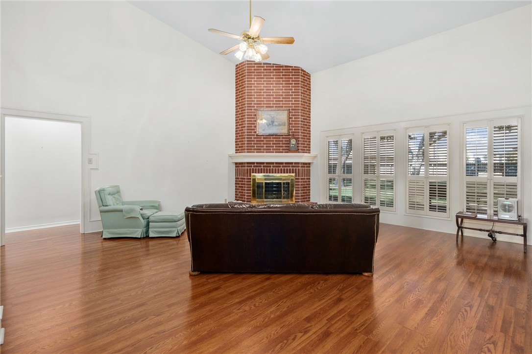 620 Colonial Dr Property Photo 5